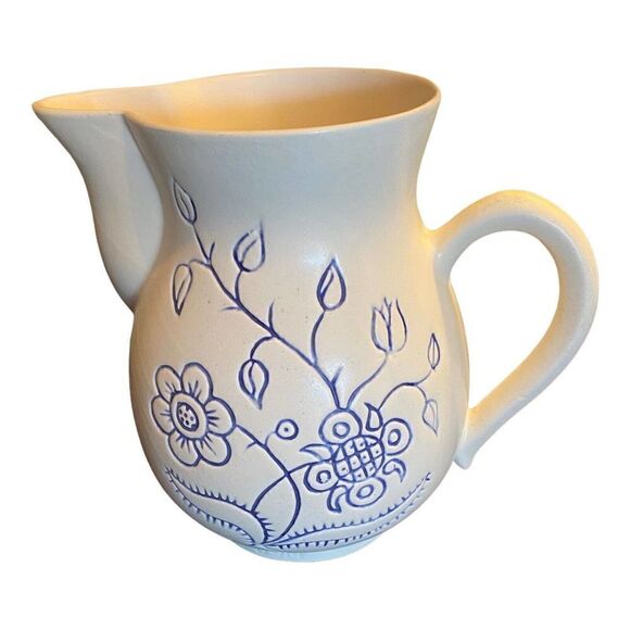 Vintage California USA D914 Pottery Blue Floral Pitcher - Picture 1 of 7